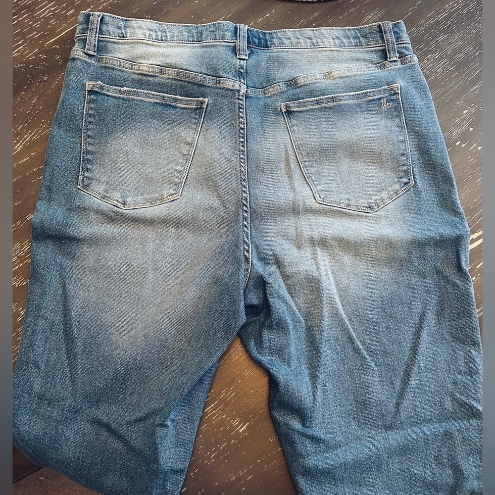 Gorgeous pair of size 34 LuLaRoe kick flare jeans. - Picture 5 of 9